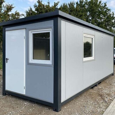 Contenedor Modular 6 × 2,40 m con WC Ducha y Cocina