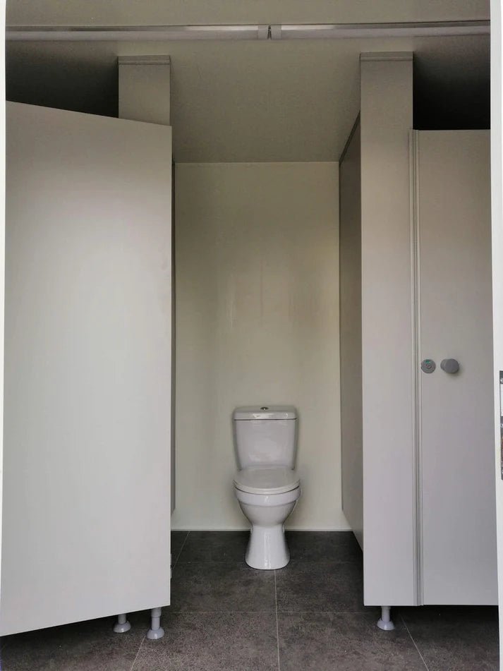 Remolque WC Doble 6 × 2,40 m - Imagen 9